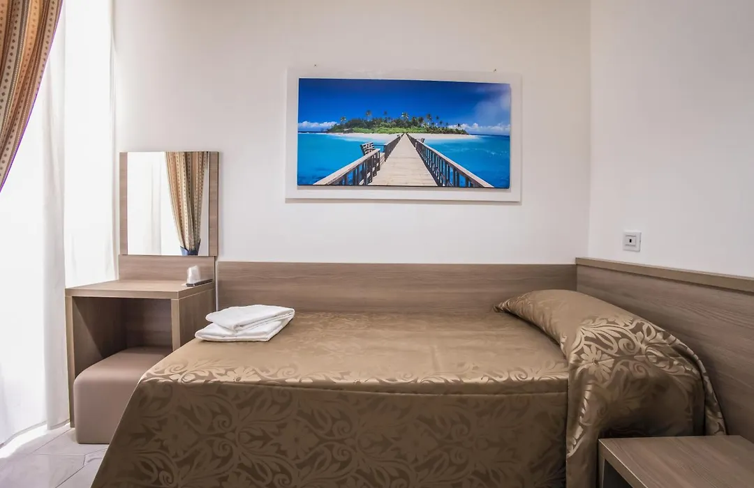Hotel Orbis-1